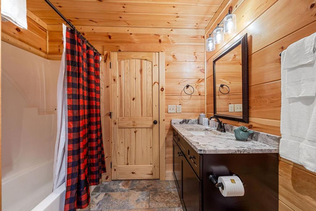 Bobcat Den By Eden Crest Villa Gatlinburg Kültér fotó
