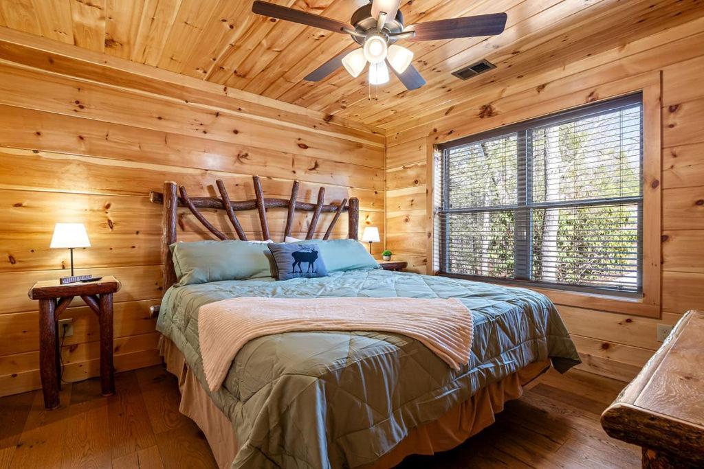 Bobcat Den By Eden Crest Villa Gatlinburg Kültér fotó